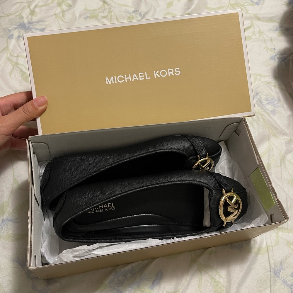 Michael Kors Flats
